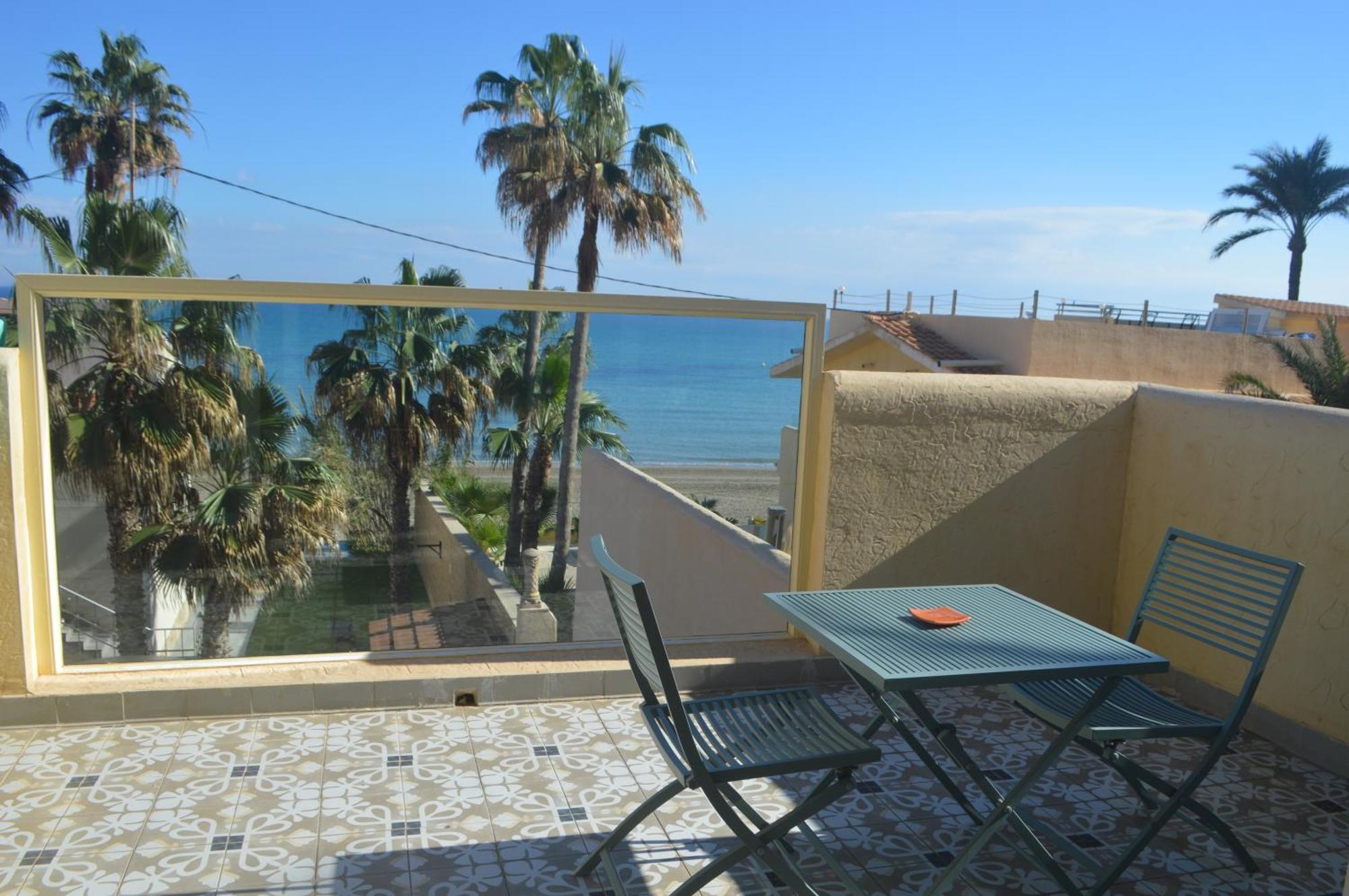 Espectacular Apartamento A Pie De Playa En Chalet Roquetes Alicante Buitenkant foto