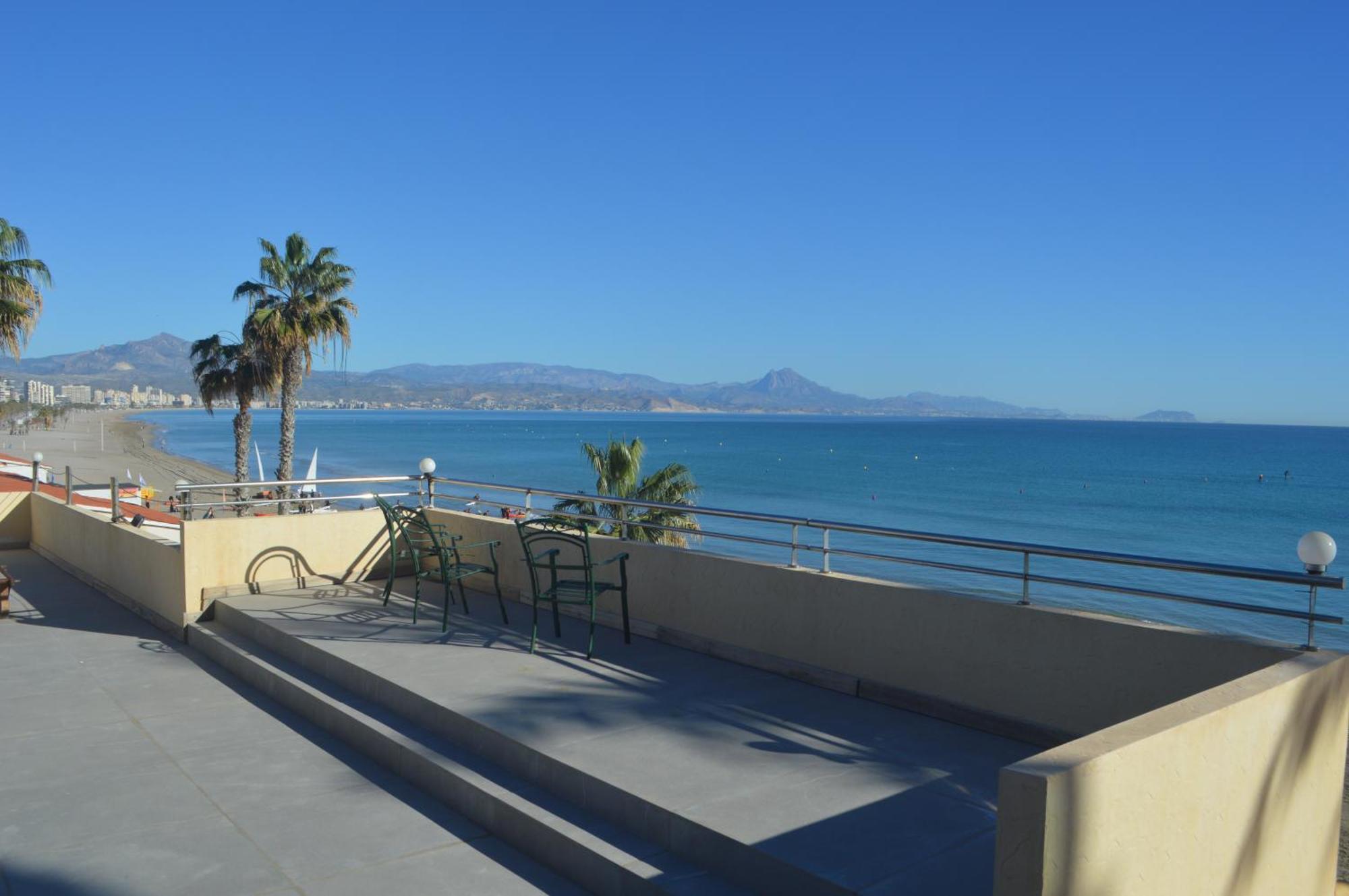 Espectacular Apartamento A Pie De Playa En Chalet Roquetes Alicante Buitenkant foto