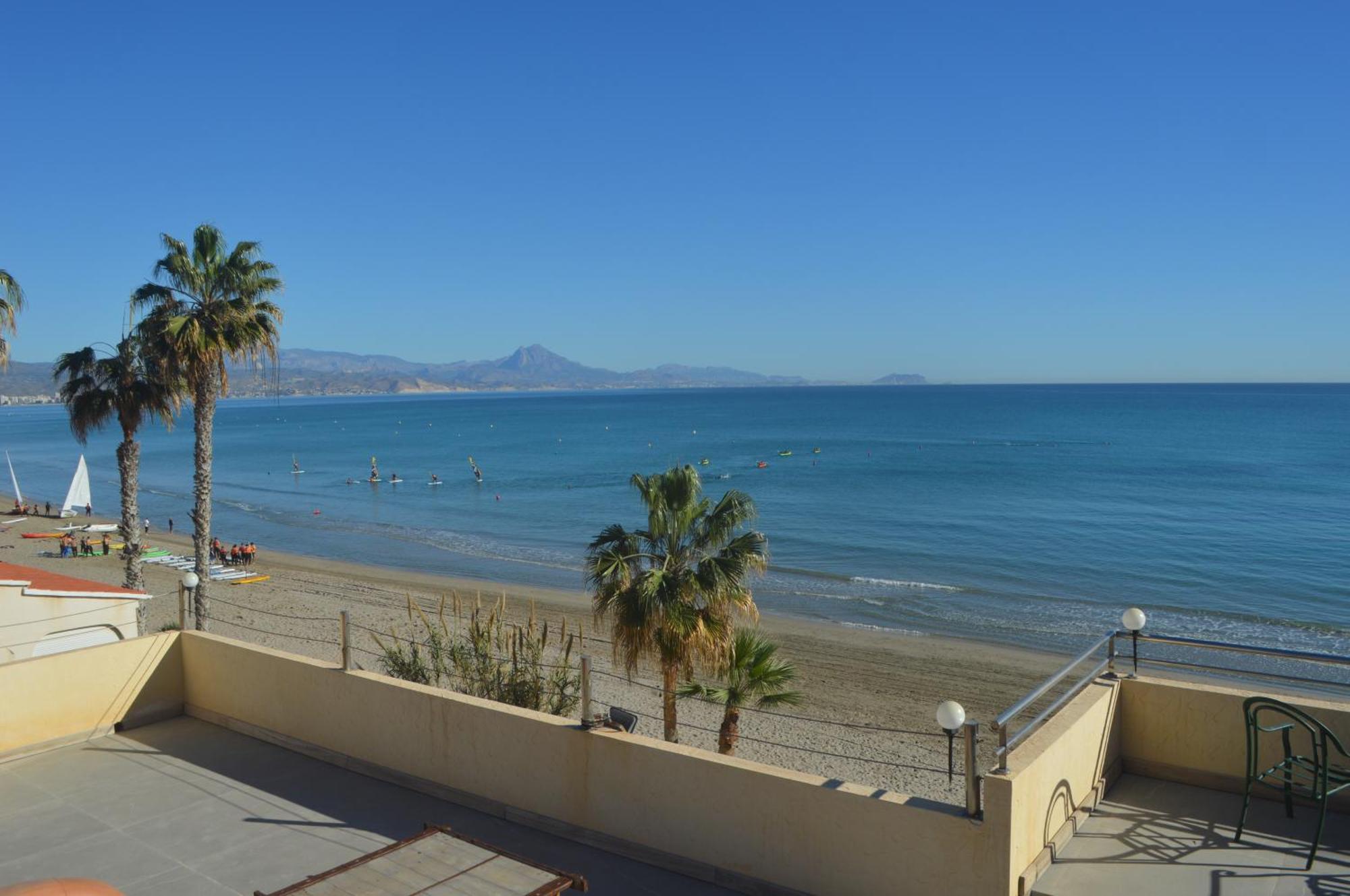 Espectacular Apartamento A Pie De Playa En Chalet Roquetes Alicante Buitenkant foto
