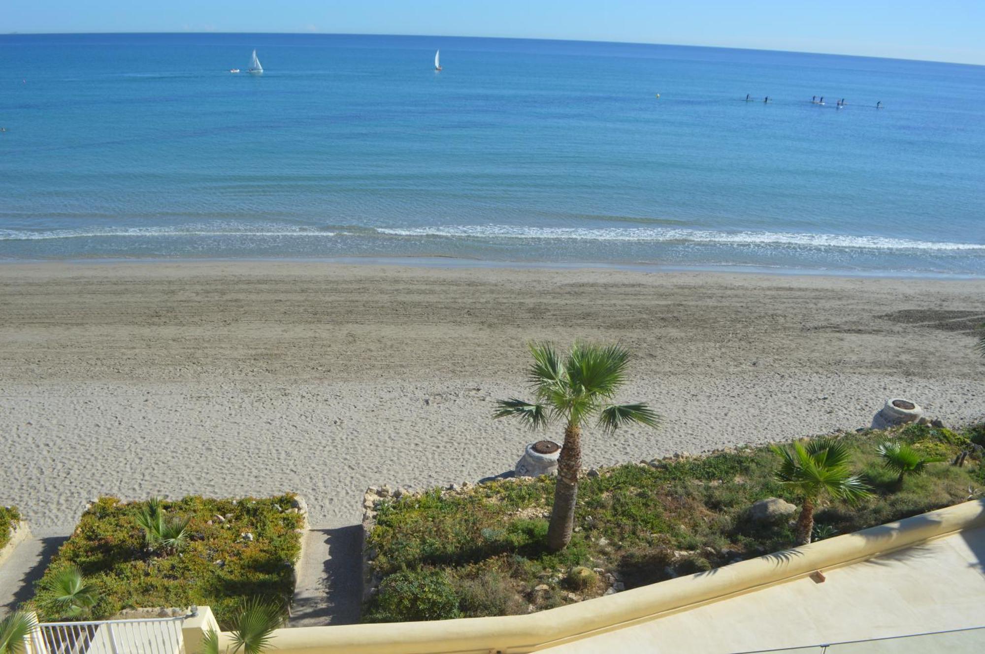 Espectacular Apartamento A Pie De Playa En Chalet Roquetes Alicante Buitenkant foto