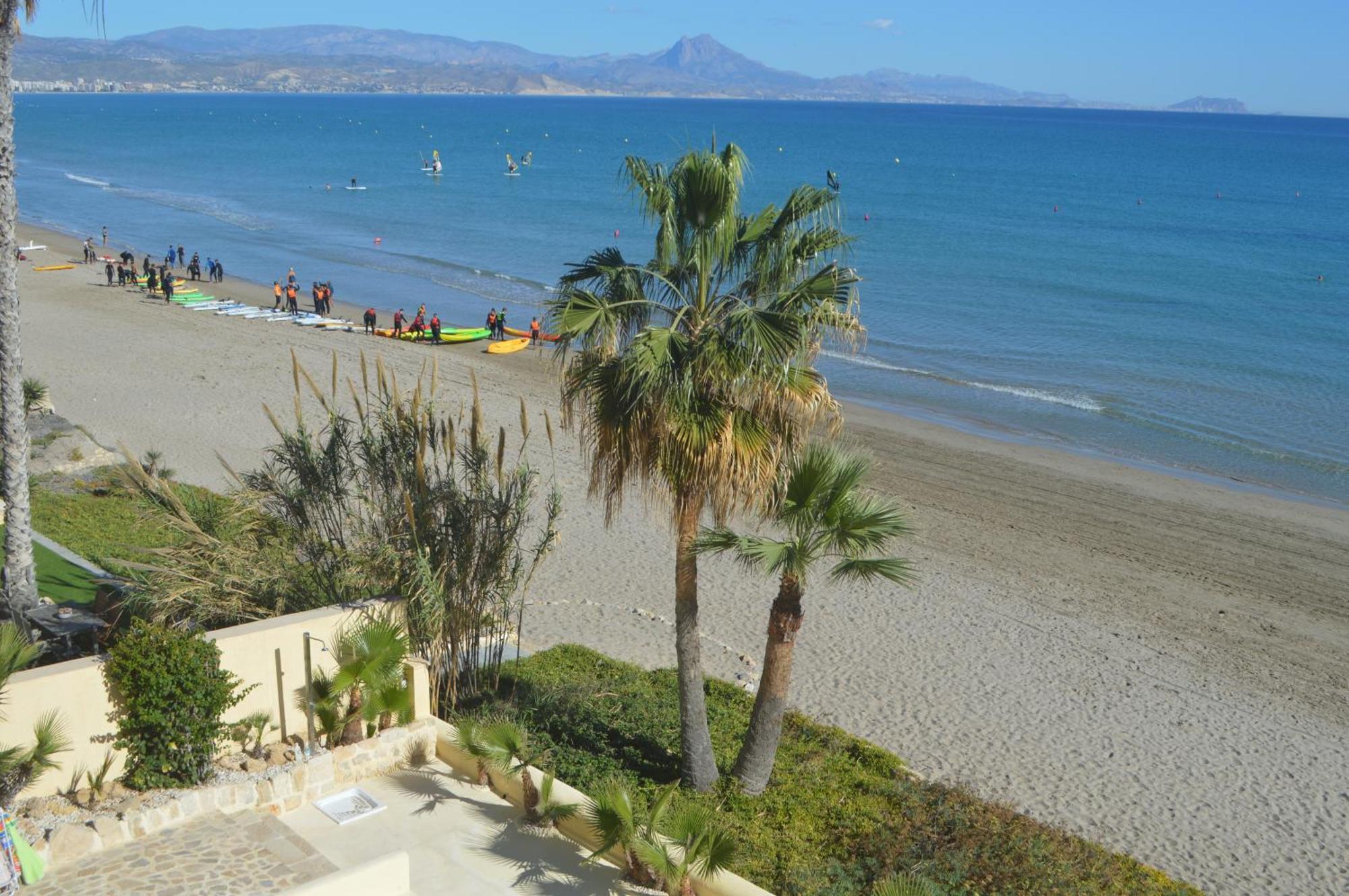 Espectacular Apartamento A Pie De Playa En Chalet Roquetes Alicante Buitenkant foto