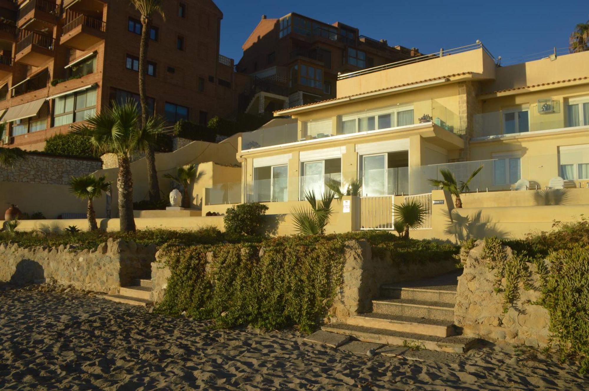 Espectacular Apartamento A Pie De Playa En Chalet Roquetes Alicante Buitenkant foto